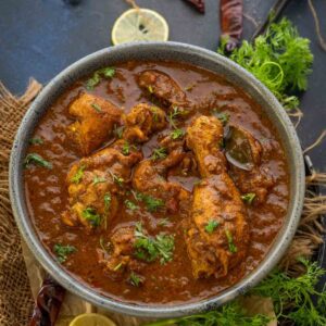 67d19bcbd284a3ba876851aad796e8dd-3.jpg CHICKEN CURRY
