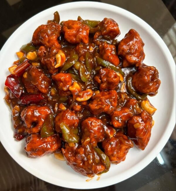 CHICKEN MANCHURIAN (DRY/GRAVY)