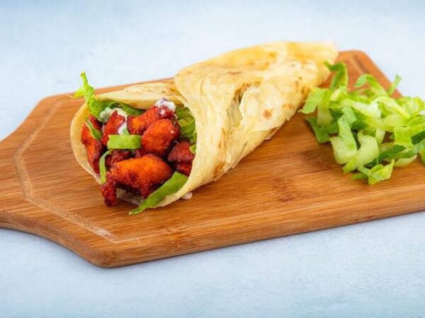 CHICKEN CHILLI PORATTA